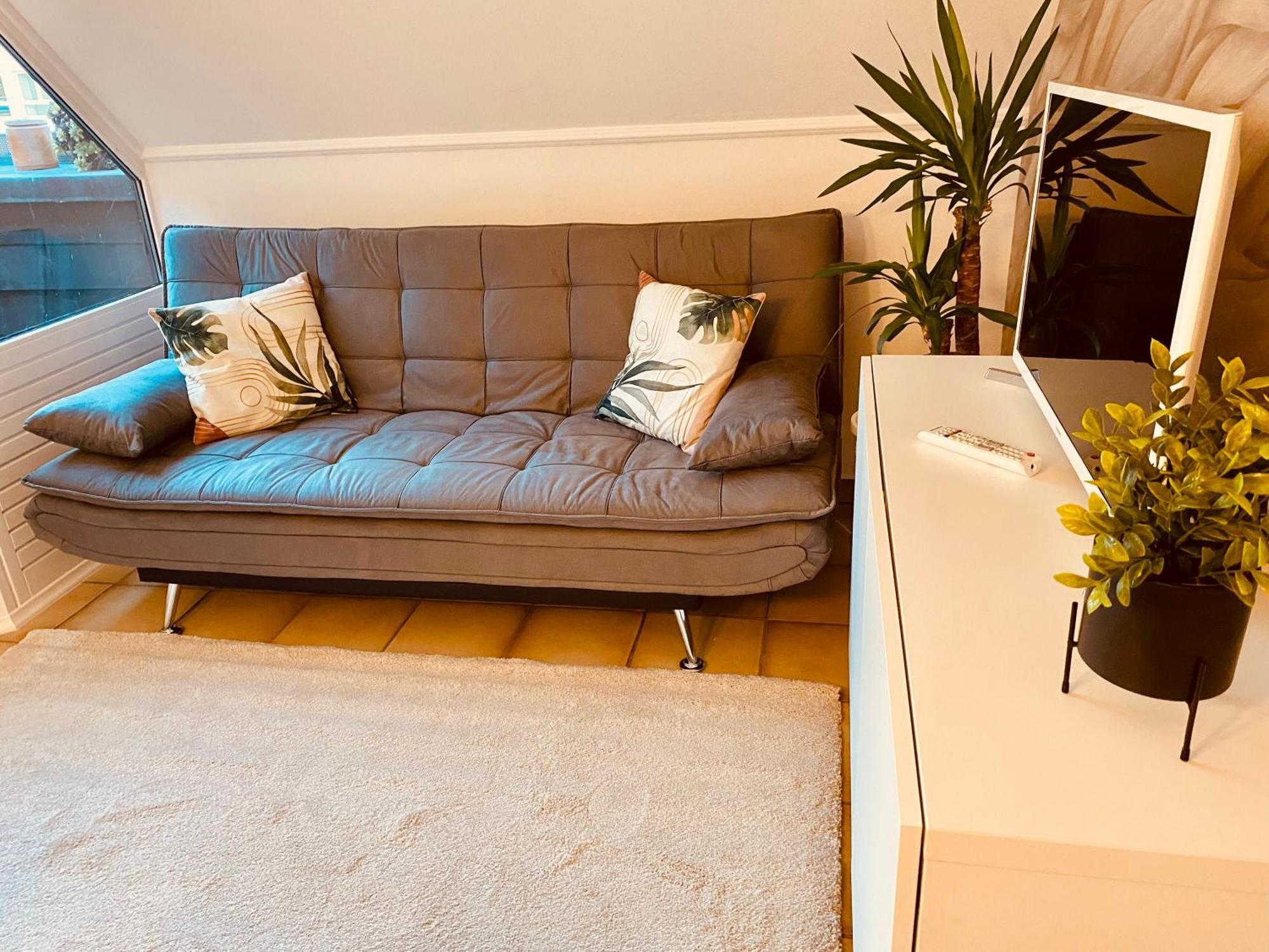 Living With Soul - Appartement Ueber Den Daechern Von Wiesbaden Exterior foto