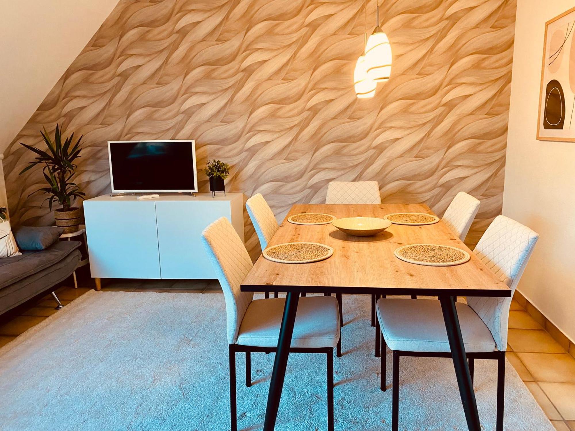 Living With Soul - Appartement Ueber Den Daechern Von Wiesbaden Exterior foto