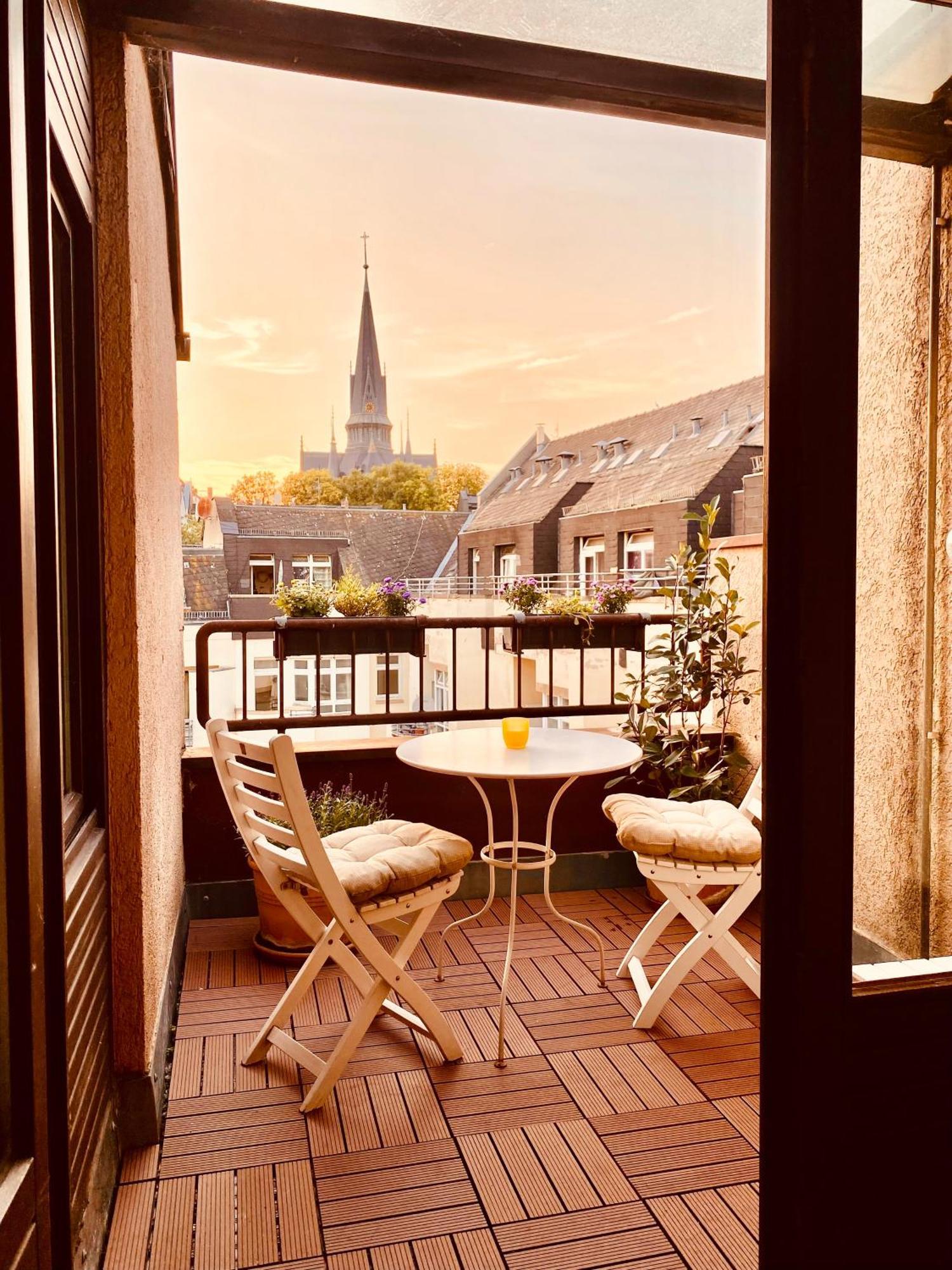 Living With Soul - Appartement Ueber Den Daechern Von Wiesbaden Exterior foto